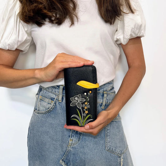 Daffodil Clutch Wallet - Black