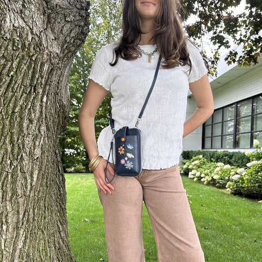Elsa Smartphone Pouch - Blue