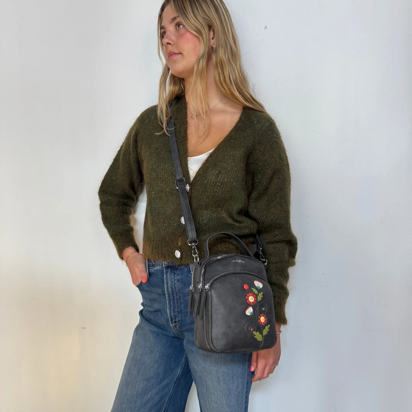 Flora Crossbody - Grey