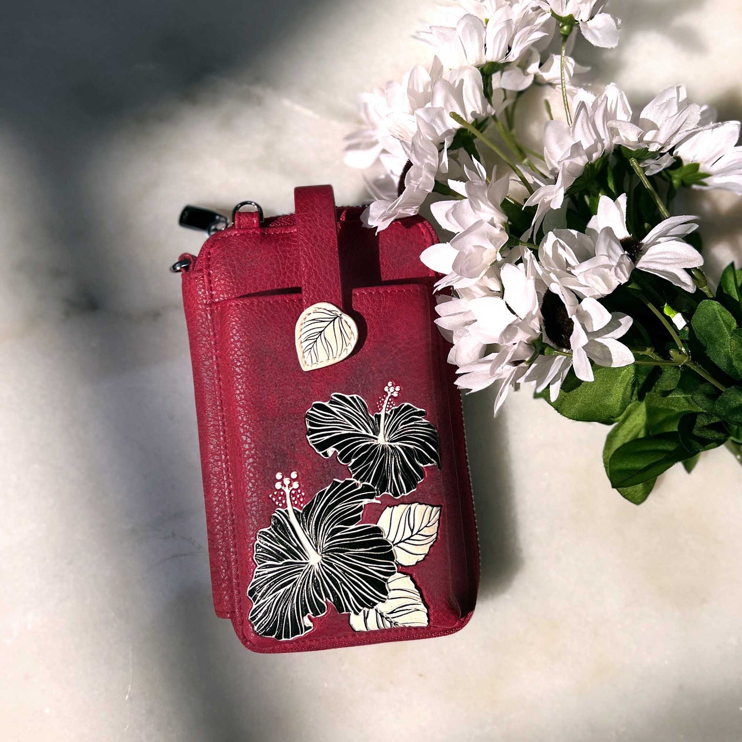 Carmen Smartphone Pouch - Red